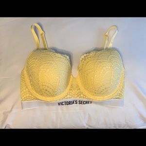 Victoria’s Secret Bra